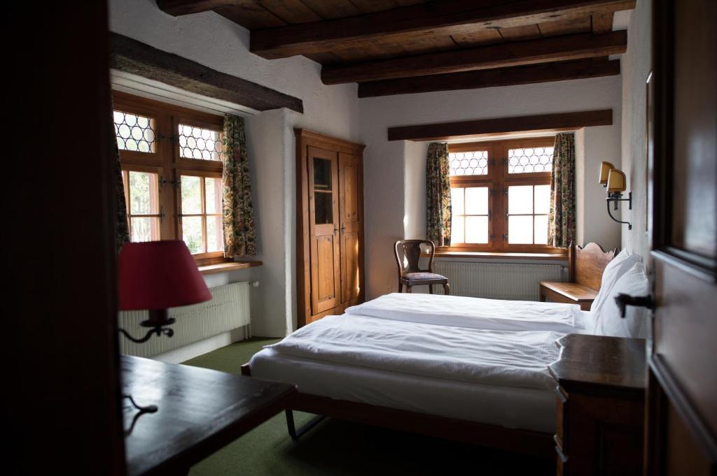 Flyhof Otel Weesen Oda fotoğraf